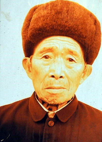 Chen Degao (陈德高), father of Chen Yongting