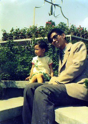 Luan Yiwei and his daughter