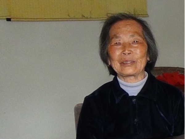 Lu Yubao (陆玉宝), mother of Lu Chunlin