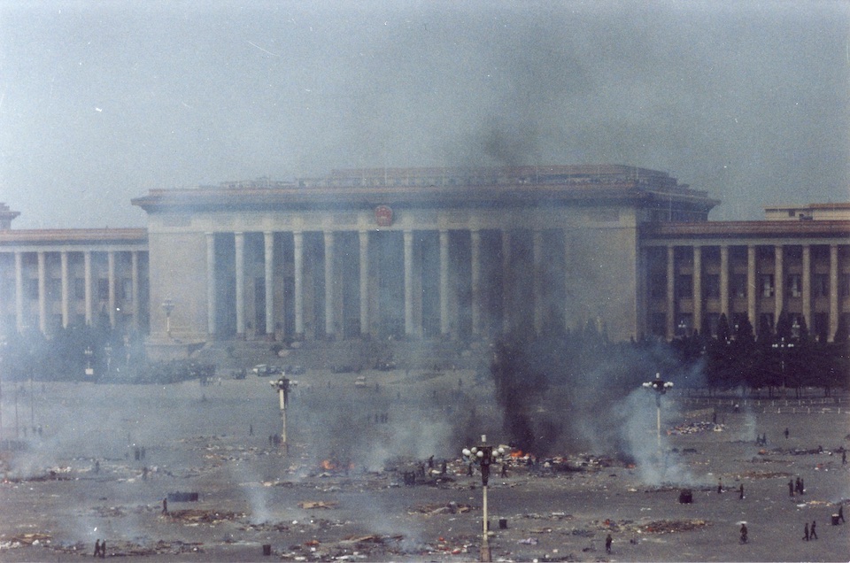 镇压之后的广场 Tiananmen Square after the crackdown